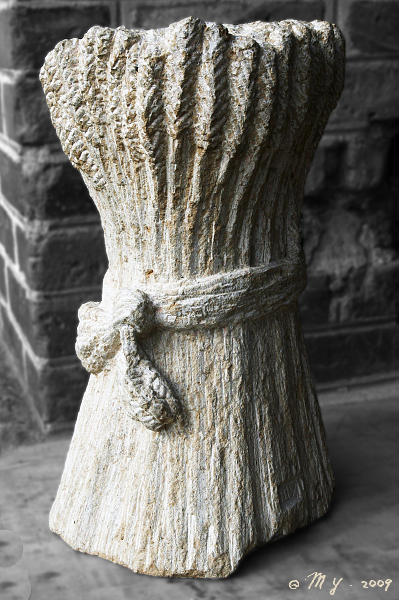 © Michel Yseboodt - sculpteur sur pierre