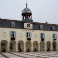 Bar-sur-Aube, l'Hotel de Ville (ancien couvent (…)