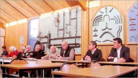 Réunion chez les Compagnons du Devoir à Troyes {JPEG}