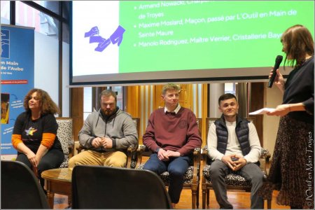 les 30 ans de l'Outil en Main {JPEG}