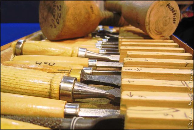 Salon des Artisans d'Art - les outils du sculpteur sur bois Salon des Artisans d'Art - les outils du sculpteur sur bois